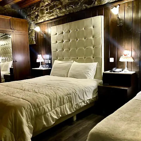 Asteras Tou Vorra בית הארחה