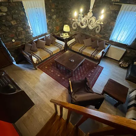 Asteras Tou Vorra בית הארחה