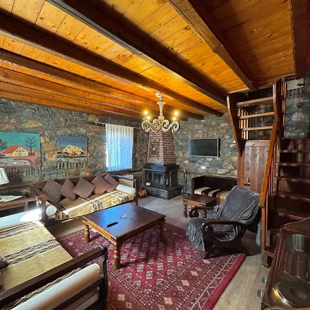 Asteras Tou Vorra 3*