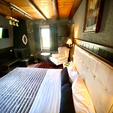 Asteras Tou Vorra Pensionat 3*