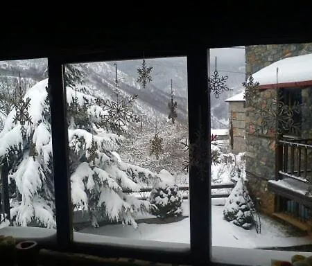 Asteras Tou Vorra *