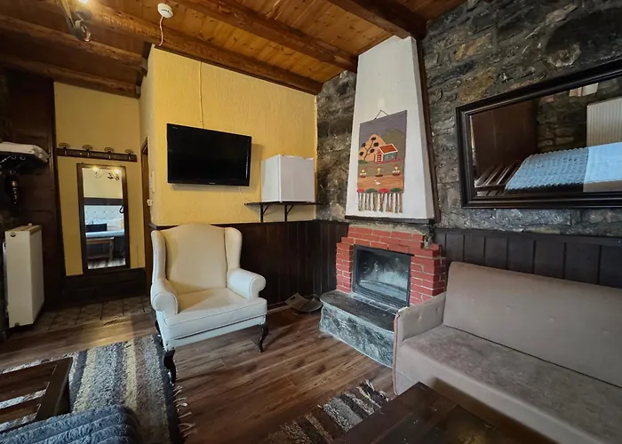 Asteras Tou Vorra Agios Athanasios (Pella)