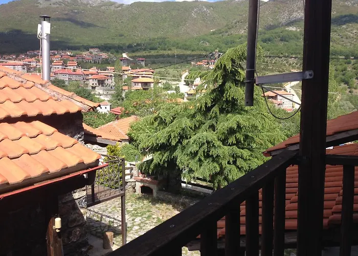 Asteras Tou Vorra 3*