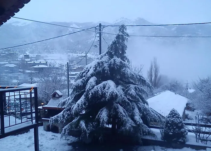 Asteras Tou Vorra